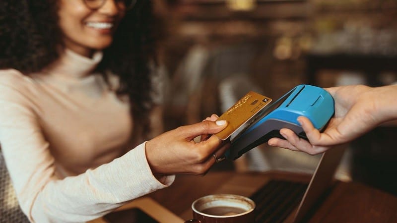 Is a Cashless Society as Beneficial as It Seems? Some Disadvantages Stand Out